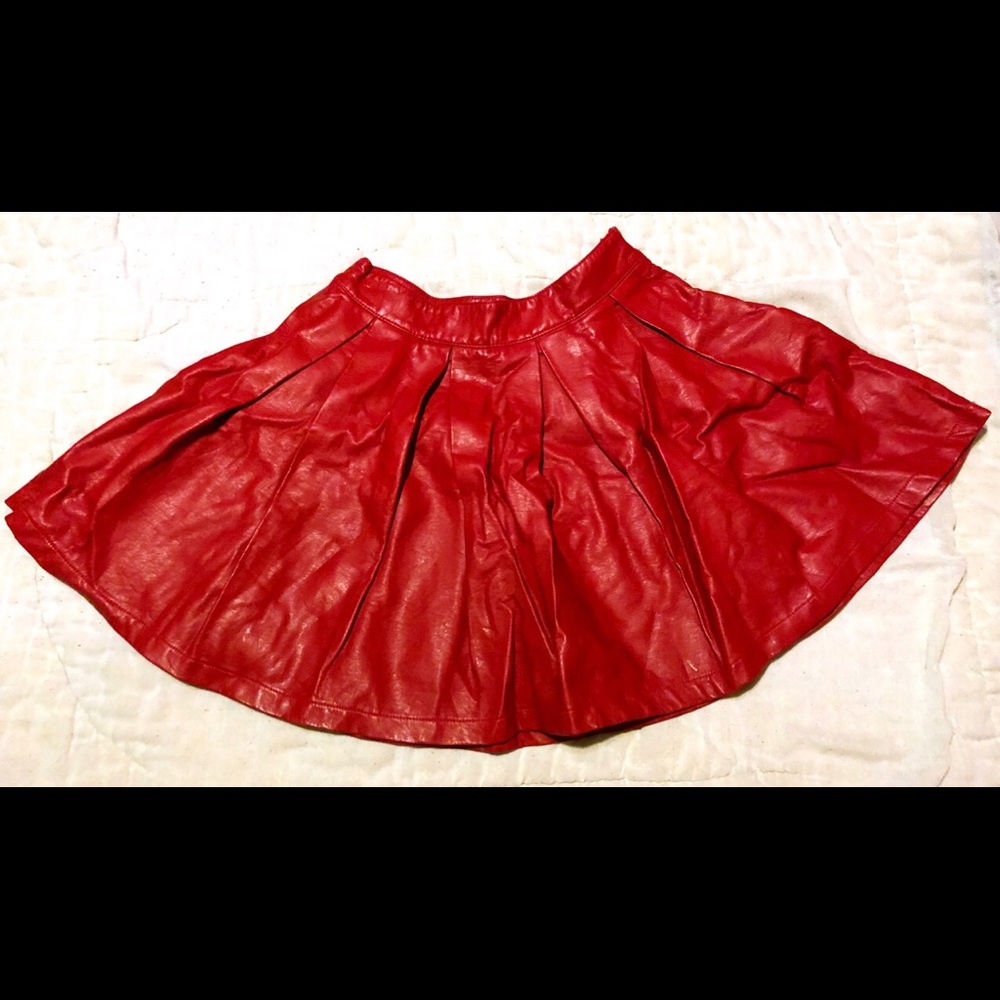 forever 21 red leather pleather pleated skirt XS